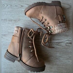 Brand New Sugar Lil Arwen Chestnut Toddler Combat Boots Size 5M